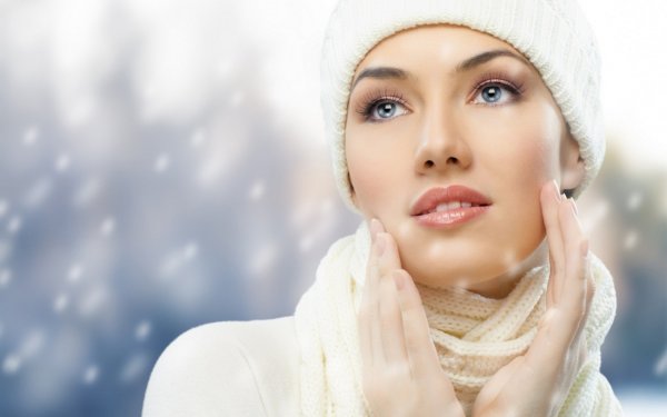 Care your lips in winter